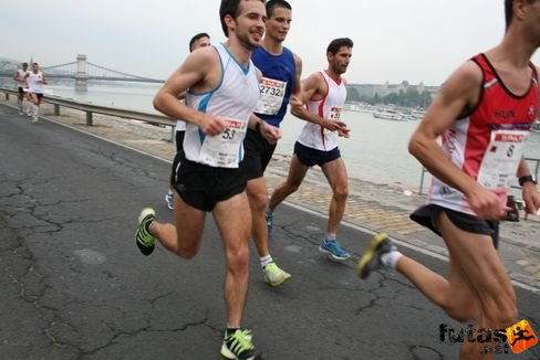 Varga Dániel Budapest Marathon futás