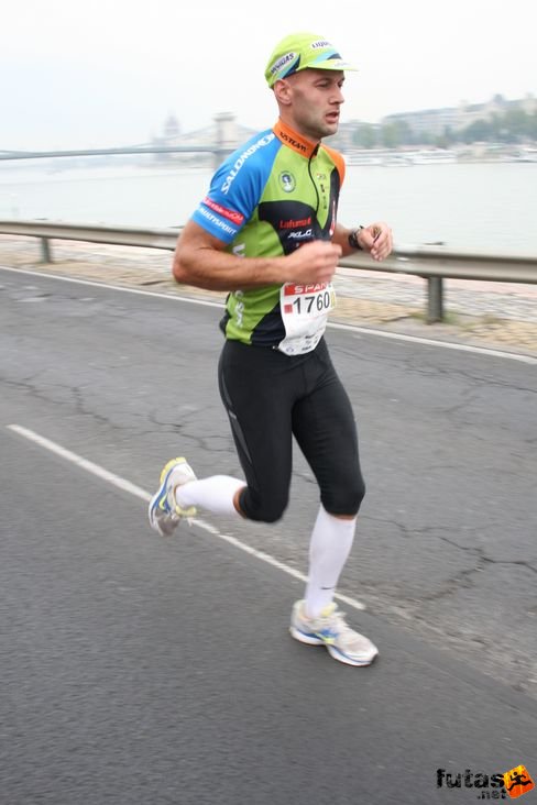 Herbák Gergő Gróf Hadik A. HSE Budapest Marathon futás