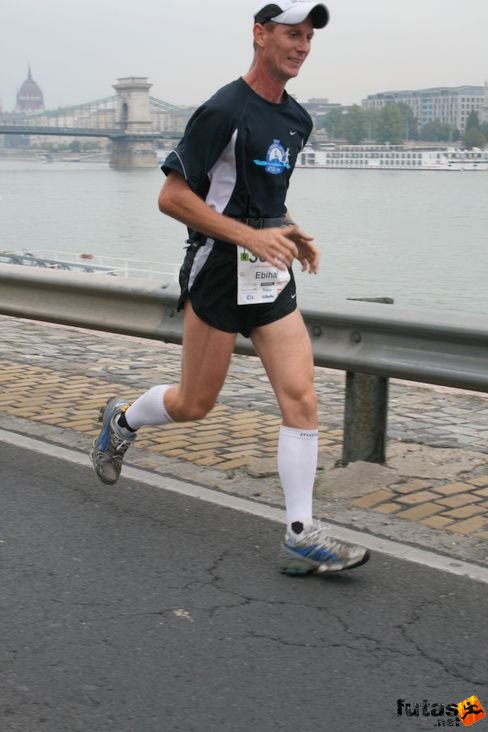 ebihal Budapest Marathon futás