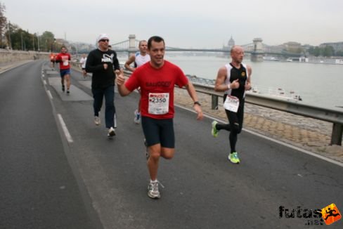 Sipos Balázs Budapest Marathon futás