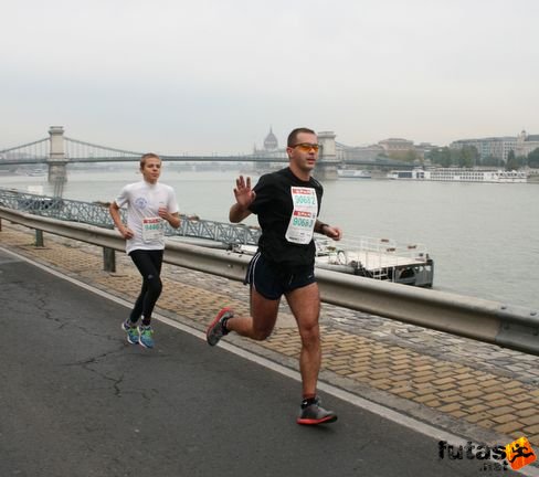 budapest_marathon_0119.jpg Budapest Marathon futás