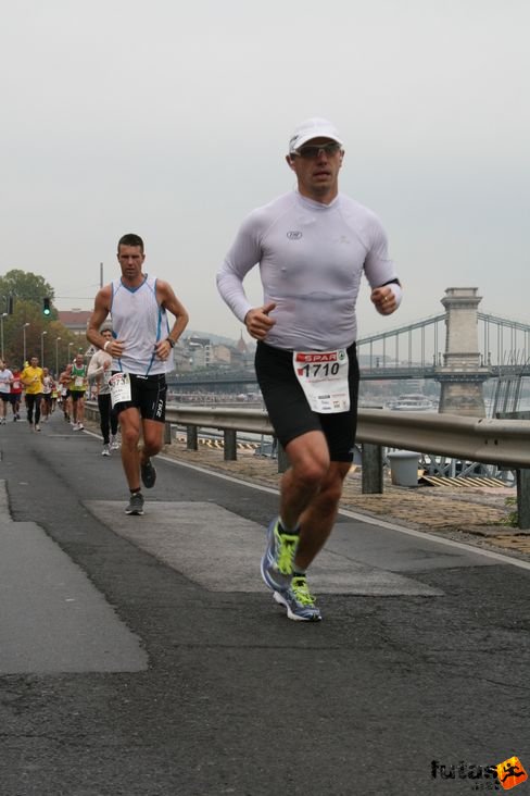 Keller Elek Tűzoltóság Püspökladány Budapest Marathon futás