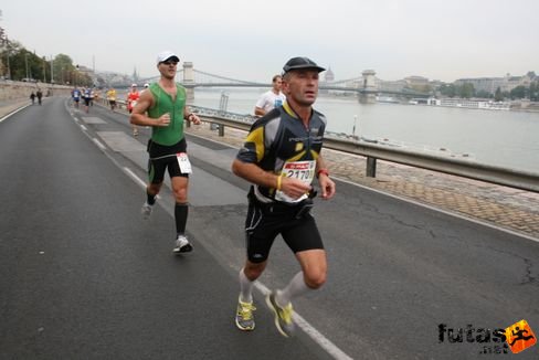 Vogl Péter Budapest Marathon futás