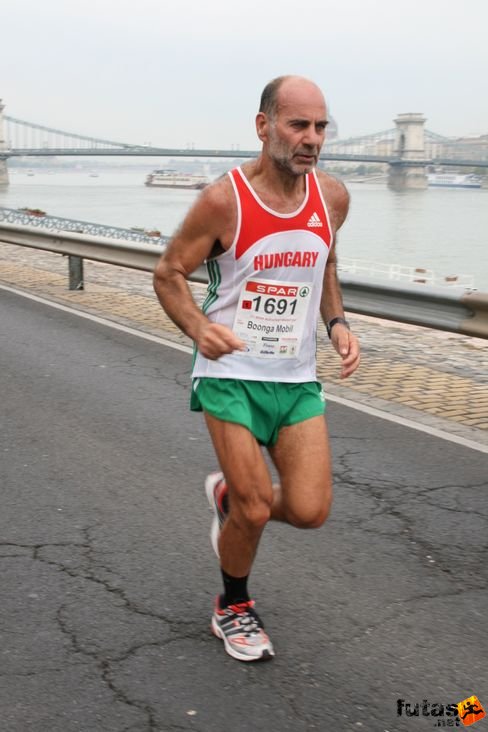 László Zoltán Budapest Marathon futás