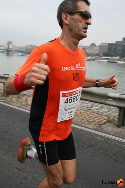 Masson, Dominique Budapest Marathon futás