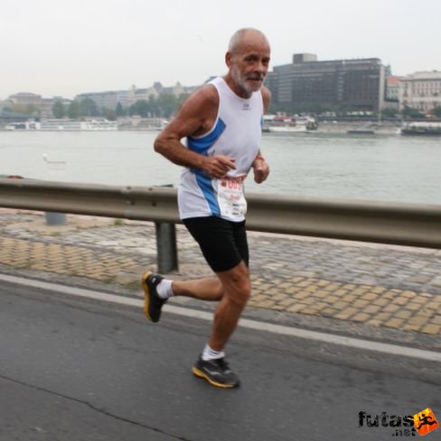Sneci Budapest Marathon futás