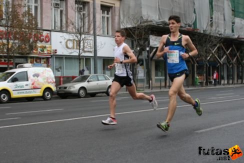 Vasas-MiFiN Budapest Marathon futás