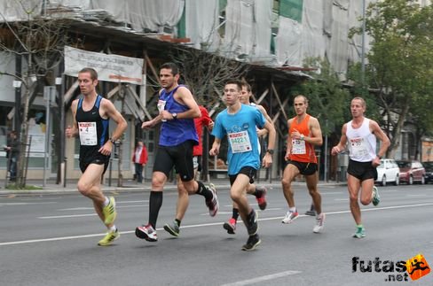 Ádók Roland, Szabó Imre, Tóth Tamás, Nagy Tamás János Budapest Marathon futás