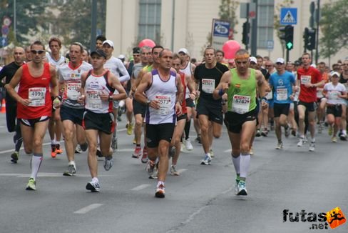 Golebiowski Grzegorz, Tokarczyk Marek, Ruiz Llorente Ismael, Moreno Rivera Fernando Budapest Marathon futás