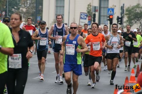 Ghestem, Sébastien, Brokking Just Budapest Marathon futás