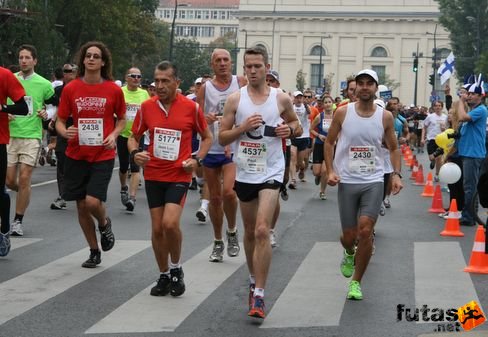 Pintér Bálint, Dumay Jean Luc, Wallace Paul, Füster Ákos Budapest Marathon futás