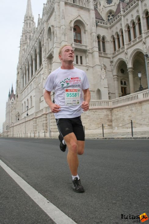 budapest_marathon_9485.jpg Budapest Marathon futás