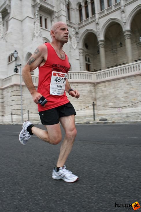 Pearce Mike GBR Crewkerne Running Club Ilminster Budapest Marathon futás