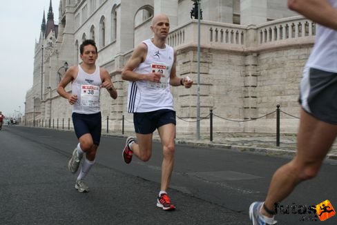 Studniarek Adam, Szecsődi Péter Budapest Marathon futás