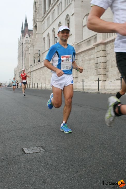 Atesz Budapest Marathon futás