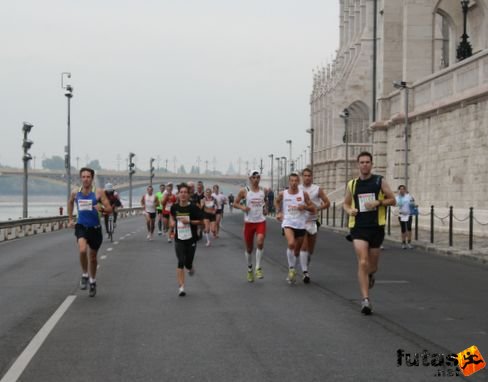 budapest_marathon_9517.jpg Budapest Marathon futás