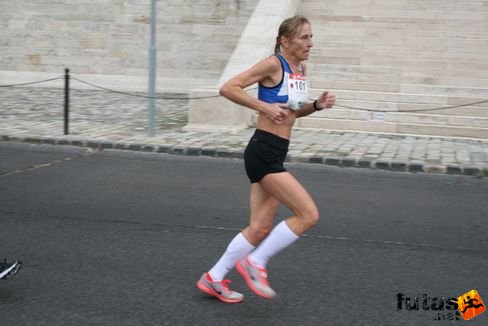 Földingné Nagy Judit Budapest Marathon futás