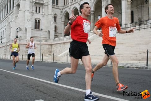 budapest_marathon_9537.jpg Budapest Marathon futás