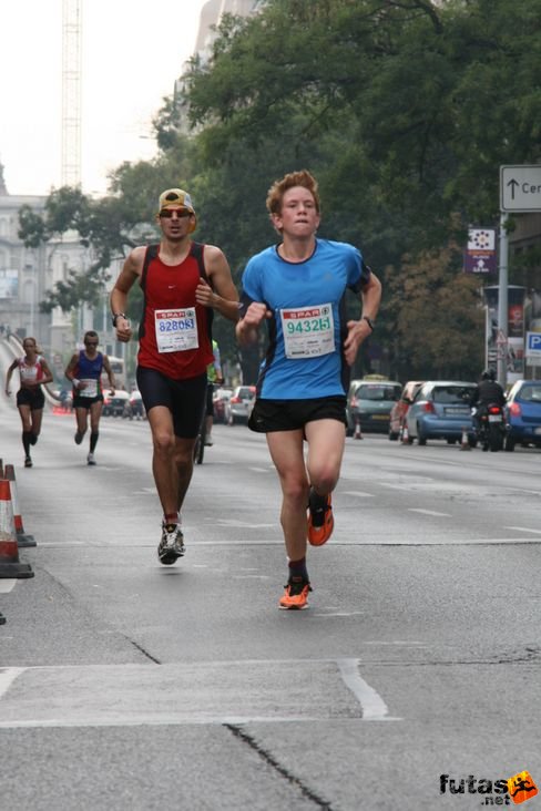 budapest_marathon_0310.jpg Budapest Marathon futás