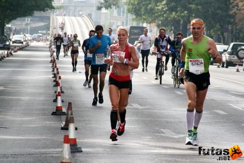 budapest_marathon_0402.jpg Budapest Marathon futás