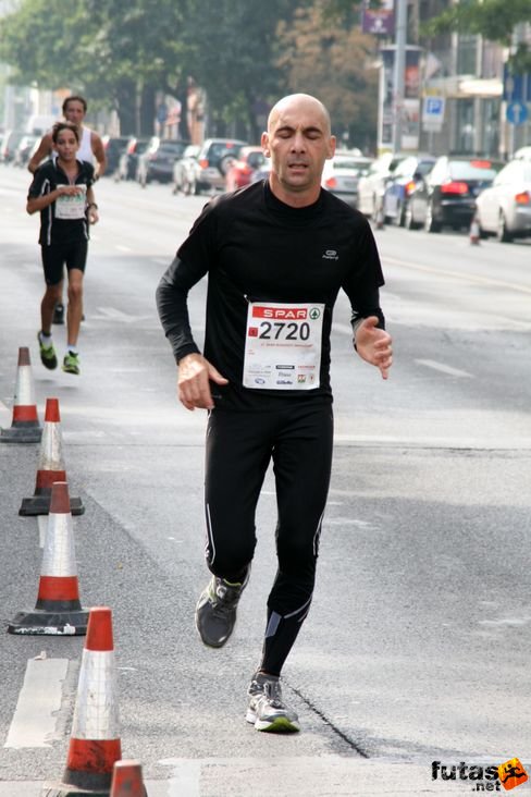budapest_marathon_0410.jpg Budapest Marathon futás