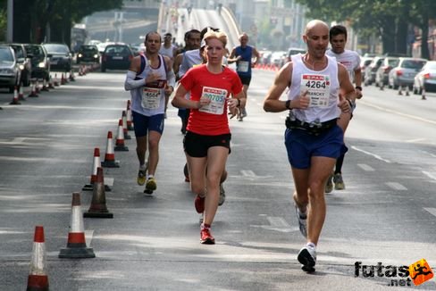 budapest_marathon_0426.jpg Budapest Marathon futás