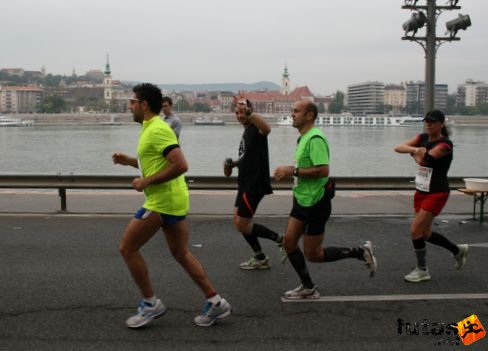 Lódi Tamás Gábor és Peti Budapest Marathon futás