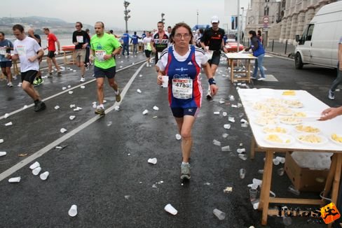 Ferre Monique Budapest Marathon futás