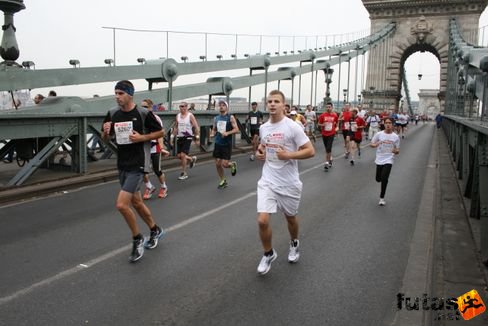 futás Budapest Marathon futás