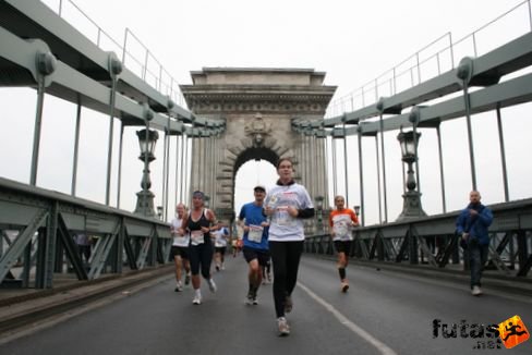 futni futni Budapest Marathon futás