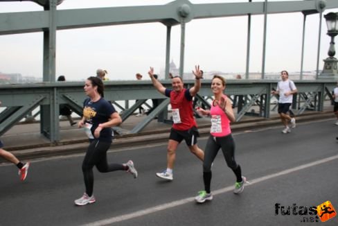 Szabados Zsolt és Tamási Anita Budapest Marathon futás