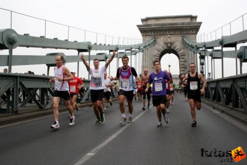 Visy Ferenc, Balogh Csaba, Seyta Edin Budapest Marathon futás