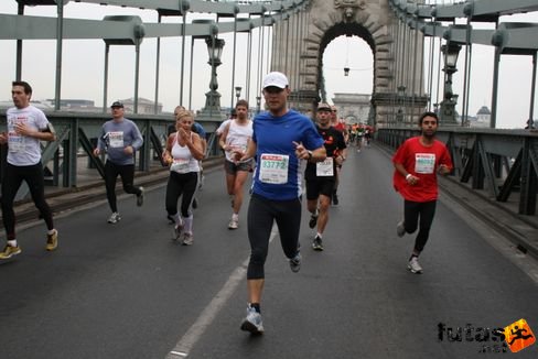 budapest_marathon_9864.jpg Budapest Marathon futás