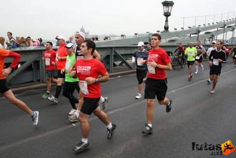 maratonfutók Budapest Marathon futás