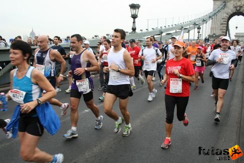 Tománné Markovics Hedvig - Hédi Budapest Marathon futás