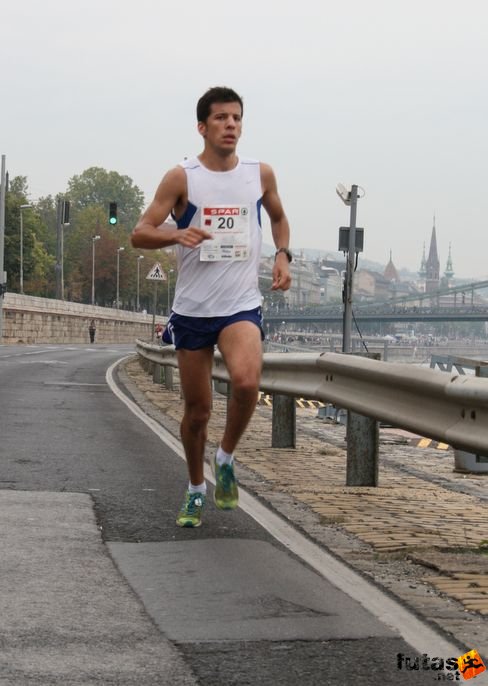 Khoór Bence Budapest Marathon futás