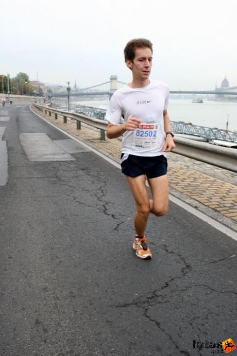 budapest_marathon_9954.jpg Budapest Marathon futás