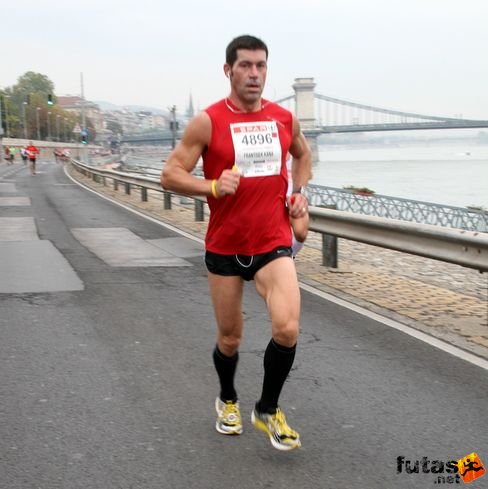 Kana Frantisek késmárki futó Budapest Marathon futás