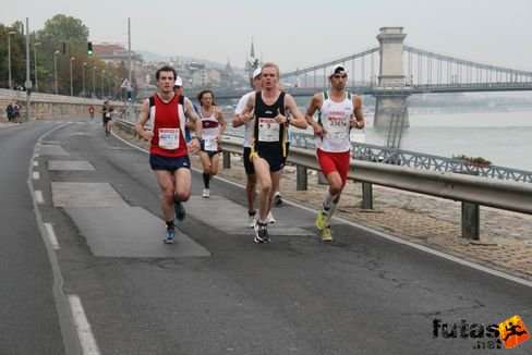 Csontos Imre Csaba ifj, Czencz Péter Budapest Marathon futás
