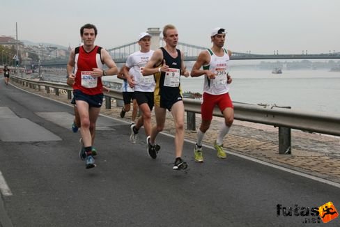 Csontos Imre Csaba ifj Margitszigeti AC Budapest Marathon futás