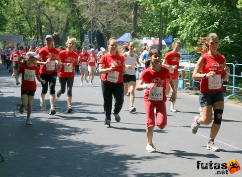 noi_futogala_373.jpg Coca-Cola Női Futógála futás