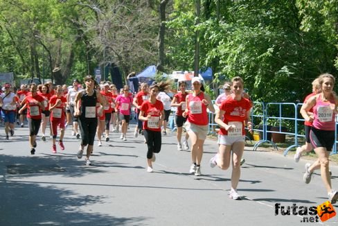 noi_futogala_375.jpg Coca-Cola Női Futógála futás