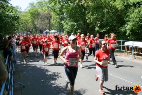 noi_futogala_381.jpg Coca-Cola Női Futógála futás