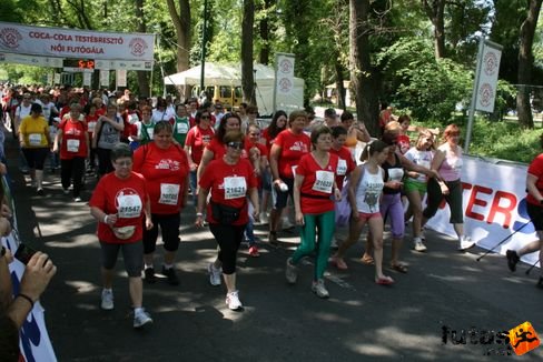 női gyaloglás Coca-Cola Női Futógála futás