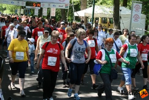 gyaloglók a szigeten Coca-Cola Női Futógála futás