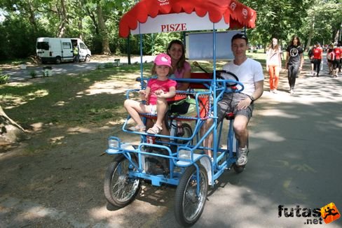 noi_futogala_500.jpg Coca-Cola Női Futógála futás
