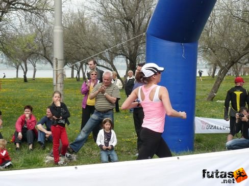 futo10926.jpg Depónia Futóparti futás