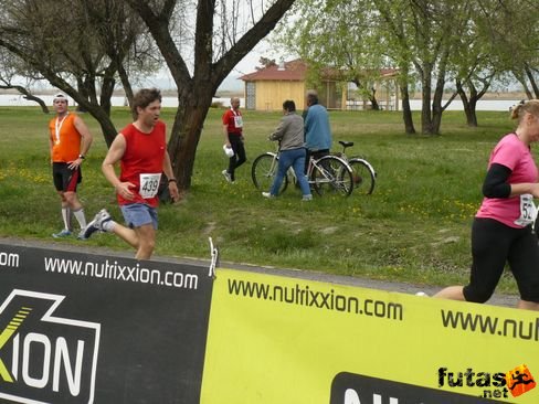 futo10937.jpg Depónia Futóparti futás
