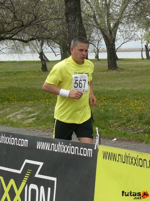 futo20111.jpg Depónia Futóparti futás