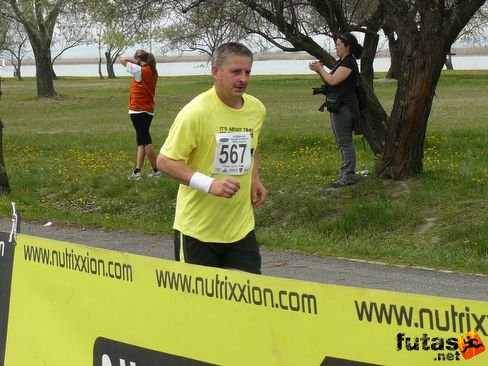 futo20113.jpg Depónia Futóparti futás